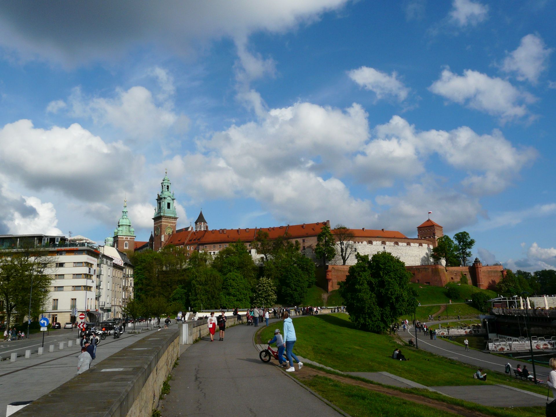 P1570293